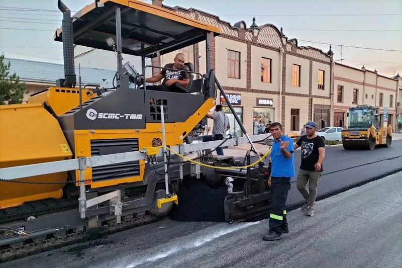 181708248713381513.jpeg 撒馬爾罕.機場路_副本.jpg